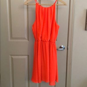 Sleeveless Orange Dress 🍊